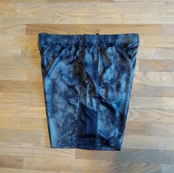 TAPOUT Mens Athletic Shorts Training Performance Shorts Men's XL - Picture 4 of 8